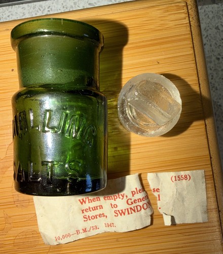 Vintage green glass - green,